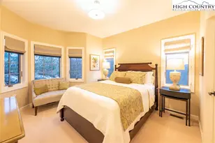 120 Pleasant View Blvd, Sugar Mountain, NC 28604 - Photo 32