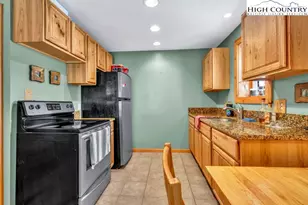 5171 Edgemont Rd, Collettsville, NC 28611 - Photo 8