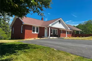 290 Riverview Dr, Sparta, NC 28675 - Photo 1