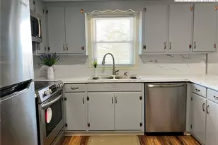 290 Riverview Dr, Sparta, NC 28675 - Photo 8