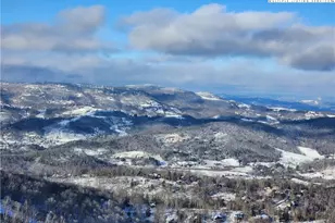 303 Sugar Top Dr, Sugar Mountain, NC 28604 - Photo 4