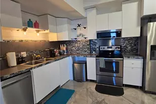 303 Sugar Top Dr, Sugar Mountain, NC 28604 - Photo 18