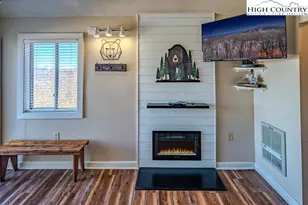 110 Sugar Ski Dr, Sugar Mountain, NC 28604 - Photo 8