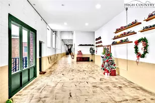 215 S Jefferson Station Pl, West Jefferson, NC 28694 - Photo 4