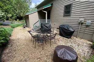 405 Ballous Mill Rd, Grassy Creek, NC 28631 - Photo 10