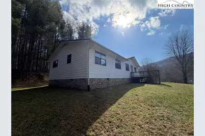 6383 Nc 88 W Highway, Warrensville, NC 28693 - Photo 2