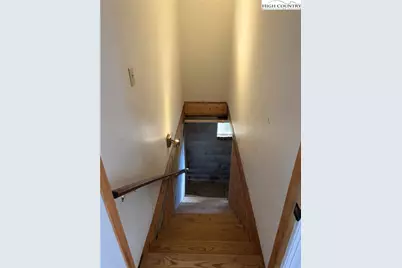 6383 Nc 88 W Highway, Warrensville, NC 28693 - Photo 20