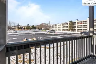 301 Pinnacle Inn Rd, Beech Mountain, NC 28604 - Photo 4