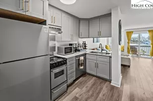 301 Pinnacle Inn Rd, Beech Mountain, NC 28604 - Photo 12