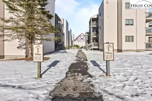 301 Pinnacle Inn Rd, Beech Mountain, NC 28604 - Photo 1