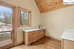 761 Foxfire Dr, Banner Elk, NC 28604 - Photo 34