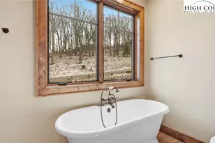 761 Foxfire Dr, Banner Elk, NC 28604 - Photo 32