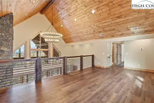 761 Foxfire Dr, Banner Elk, NC 28604 - Photo 38