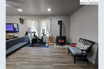 325 Sawyers Road, Warrensville, NC 28693 - Photo 22