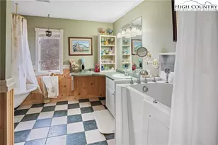 3289 421 N Hwy, Boone, NC 28607 - Photo 18