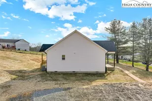 308 Fieldstone Wy, Fleetwood, NC 28626 - Photo 40