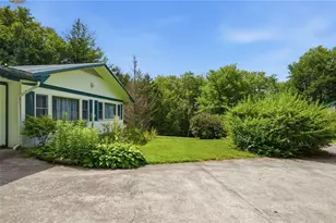 6670 Hickory Nut Gap Rd, Banner Elk, NC 28604 - Photo 10