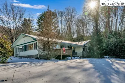 6670 Hickory Nut Gap Road, Banner Elk, NC 28604 - Photo 2