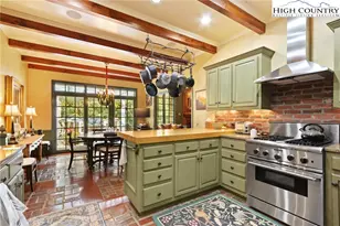 109 Rockbrook Ct, Banner Elk, NC 28604 - Photo 18