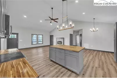 106 Blairfield Court, North Wilkesboro, NC 28659 - Photo 14