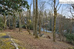 7019 Hummingbird Ln, Blowing Rock, NC 28605 - Photo 10