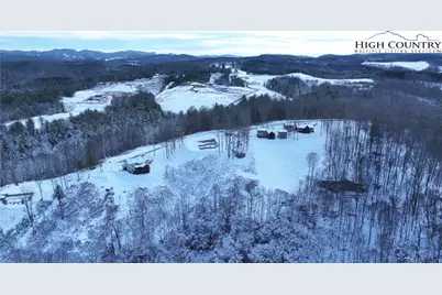 403 Autumn Leaf Way, Crumpler, NC 28617 - Photo 32