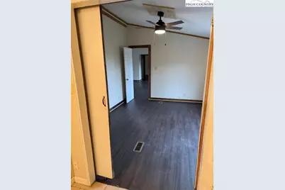 55 Twin Oaks Lane, Spruce Pine, NC 28777 - Photo 14