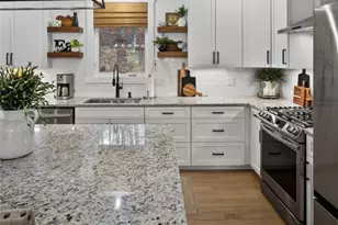 399 Crestview Mountain Dr, Ennice, NC 28623 - Photo 8