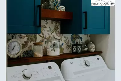 399 Crestview Mountain Drive, Ennice, NC 28623 - Photo 14