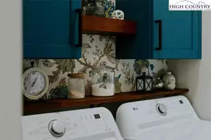 399 Crestview Mountain Dr, Ennice, NC 28623 - Photo 14