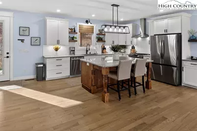 399 Crestview Mountain Drive, Ennice, NC 28623 - Photo 6