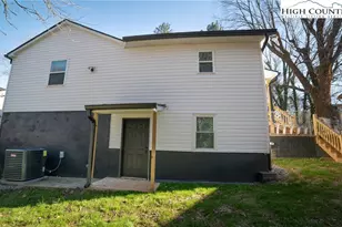 605 Vance St, Lenoir, NC 28645 - Photo 26