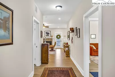 165 W Evergreen Street, West Jefferson, NC 28694 - Photo 4