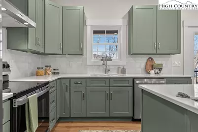 587 Memorial Park Drive, Sparta, NC 28675 - Photo 18
