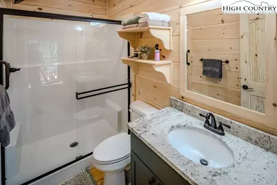 225 Oak Road, Beech Mountain, NC 28604 - Photo 18