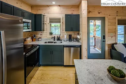 225 Oak Road, Beech Mountain, NC 28604 - Photo 14