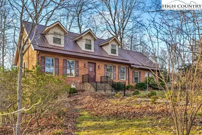 112 Walnut Lane, West Jefferson, NC 28694 - Photo 2