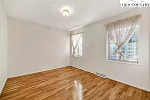 112 Walnut Ln, West Jefferson, NC 28694 - Photo 18