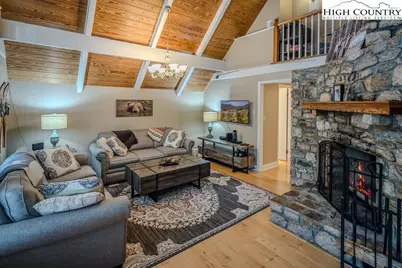 244 Walnut, Boone, NC 28607 - Photo 12