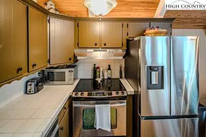 244 Walnut, Boone, NC 28607 - Photo 22