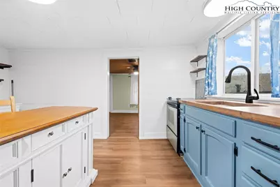 295 Jakes Mountain Road, Deep Gap, NC 28618 - Photo 6