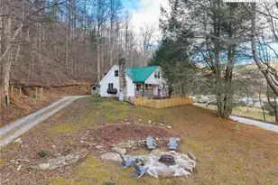 295 Jake's Mountain Rd, Deep Gap, NC 28618 - Photo 2