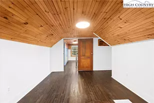 295 Jake's Mountain Rd, Deep Gap, NC 28618 - Photo 22