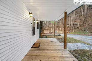 295 Jake's Mountain Rd, Deep Gap, NC 28618 - Photo 28