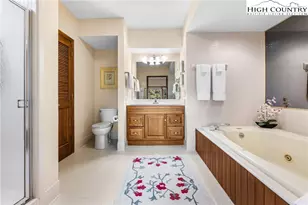 264 Evergreen Dr, Blowing Rock, NC 28605 - Photo 16