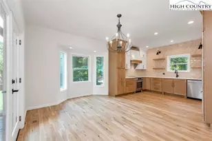 120 Twin Bridges Cir, Fleetwood, NC 28626 - Photo 10