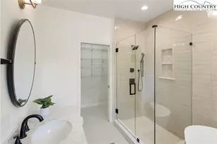 120 Twin Bridges Cir, Fleetwood, NC 28626 - Photo 20