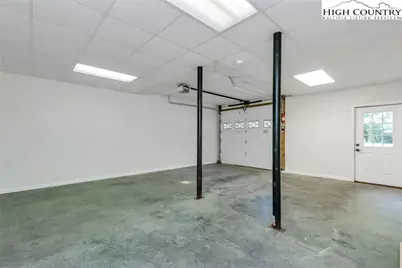 120 Twin Bridges Circle, Fleetwood, NC 28626 - Photo 38