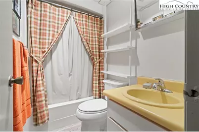 105 Hornbeam Road #B4, Beech Mountain, NC 28604 - Photo 16