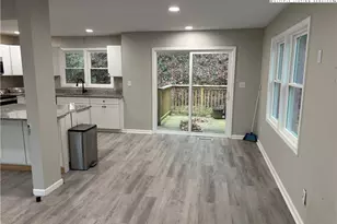 206 Bryant Combs Rd, Sugar Grove, NC 28679 - Photo 8